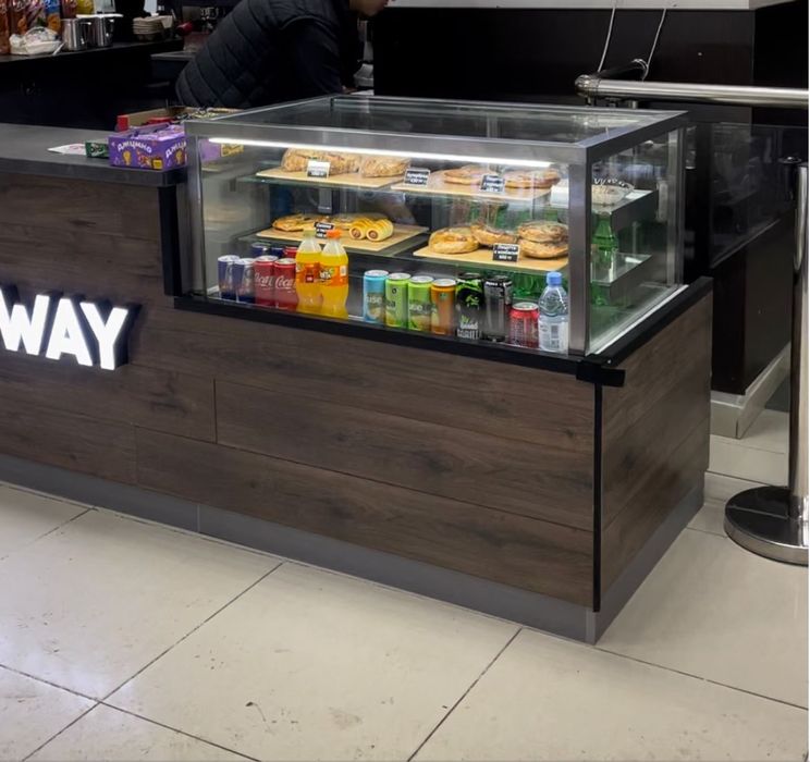 Витринные холодильники