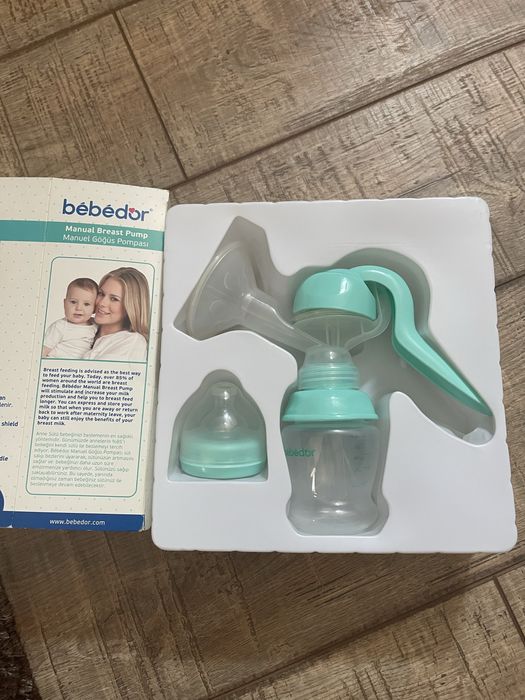 Pompă de sân manuală Bebedor nouă