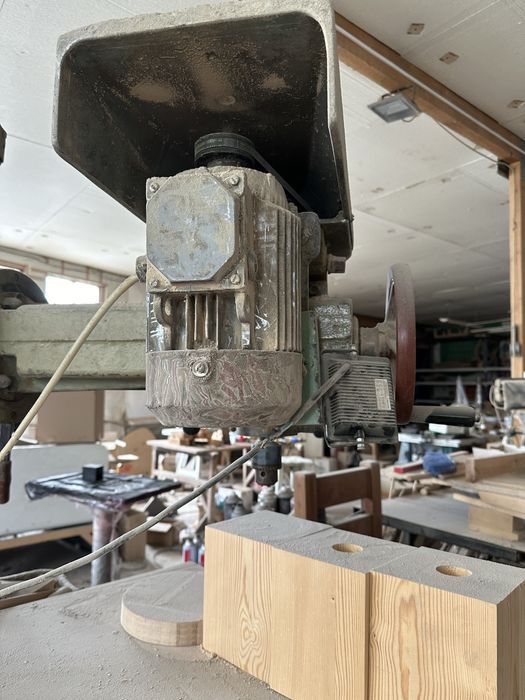 Сверлильный станок