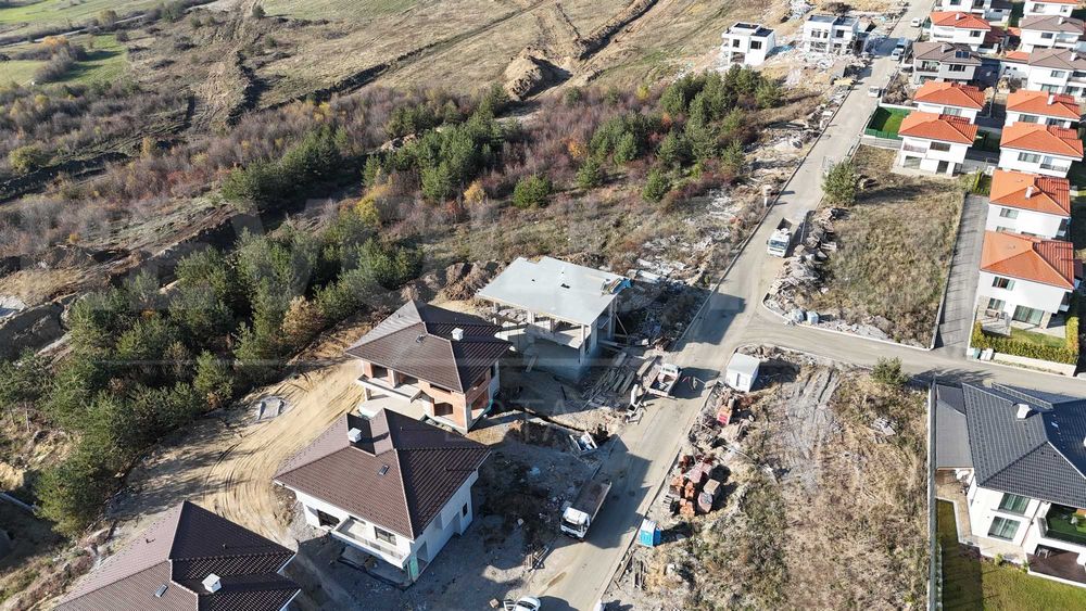 Продава се Къща в с. Рударци, Област Перник - 1079 кв.м за 472 €/кв.м - Снимка #18