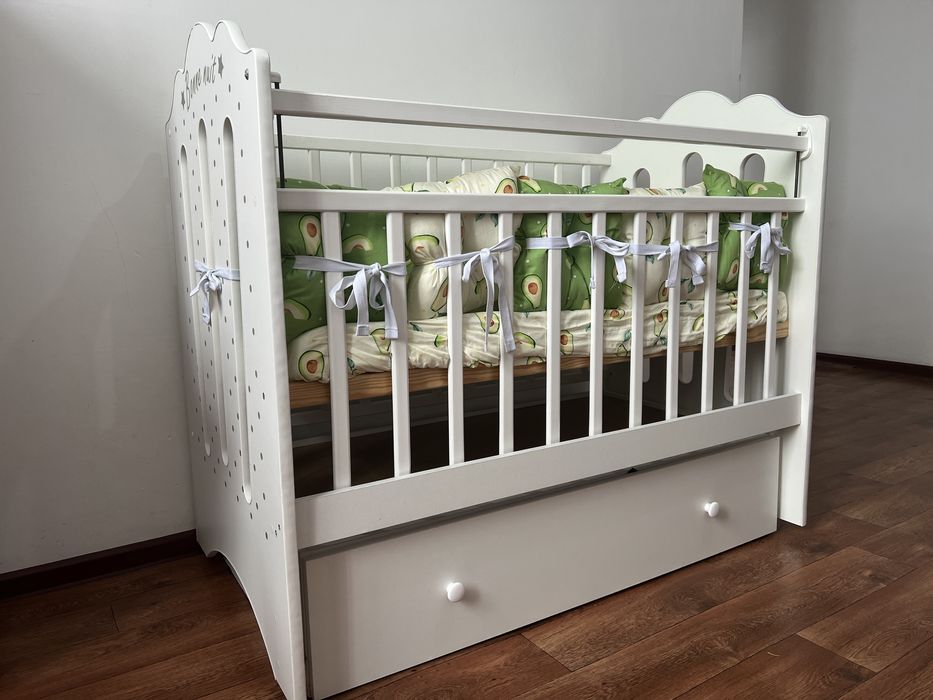 Манеж срочно продам