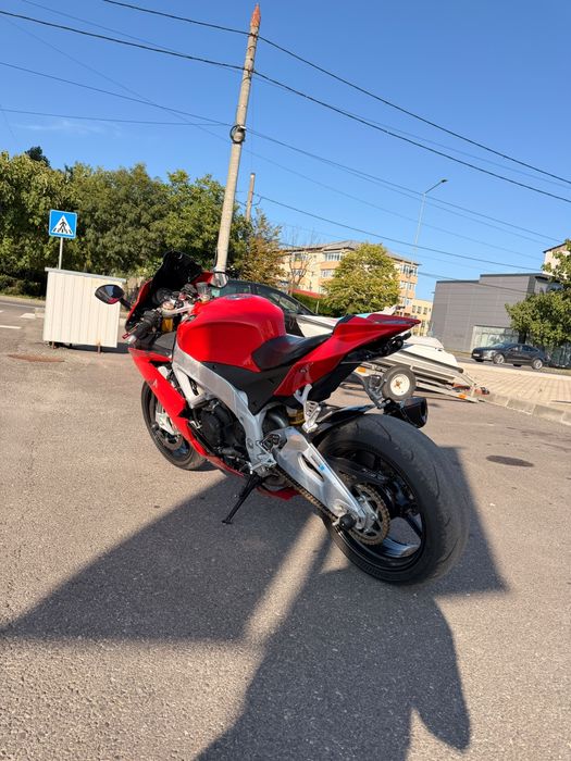 Aprilia RSV4 APRC