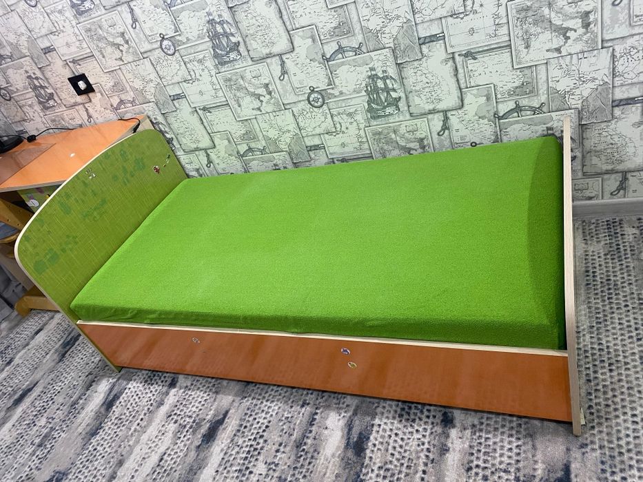 Продам детский уголок