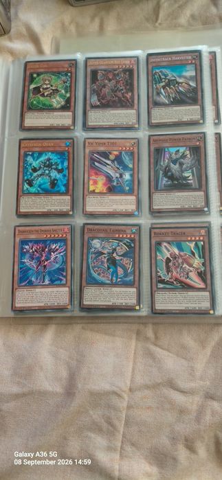 Yugioh работи имам и още.