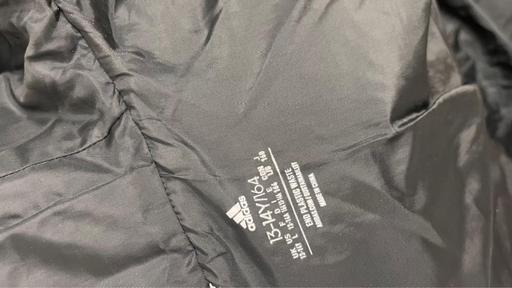 Зимний пуховик адидас детский