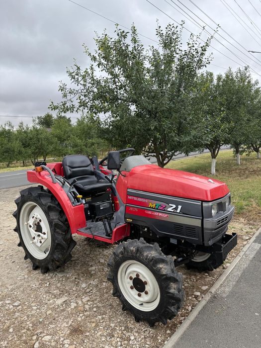 Tractor mitsubishi MTZ 21