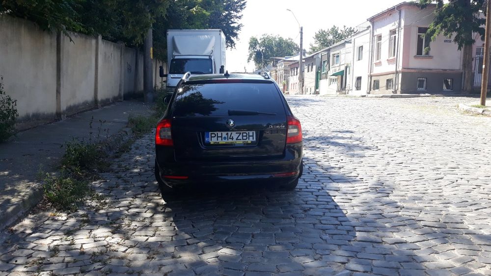 SKODA Octavia 2011 — imagine 5