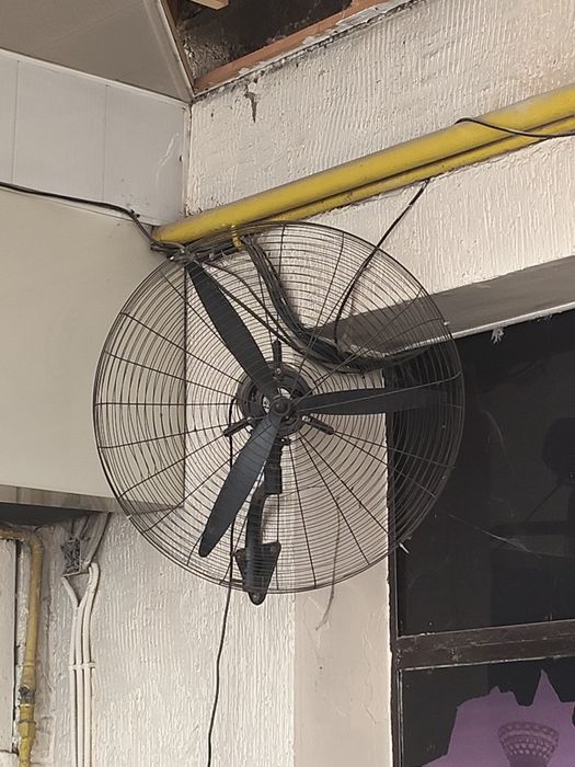 Ventilyatorlar sotiladi