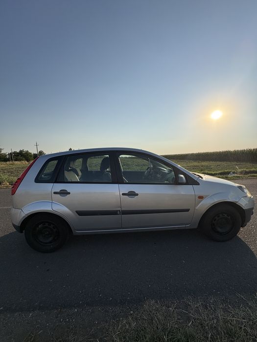 FORD Fiesta 2011 — imagine 5