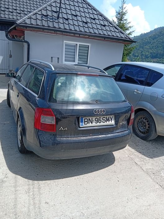 AUDI A4 Avant 2002 — imagine 2