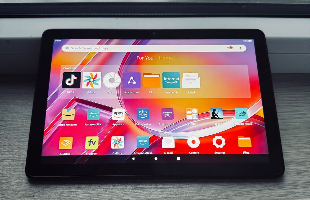 Tablet Amazon fire 10 HD  13-то поколение