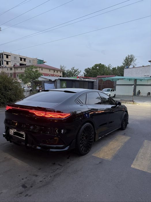 2024 Byd han 605