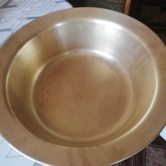 продаю медный таз