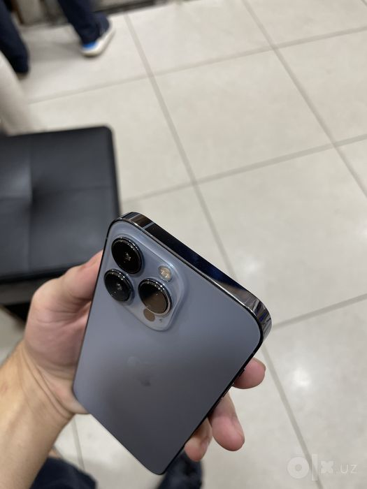 Iphone 13 pro blue