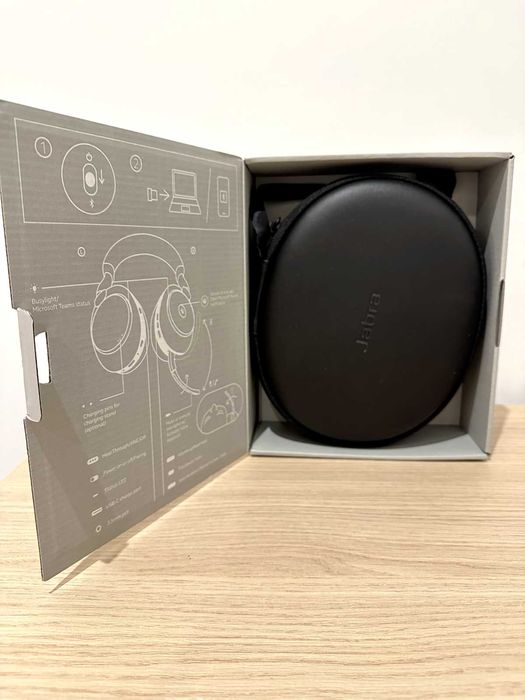 Безжични слушалки Jabra - Evolve2 85 и Buds