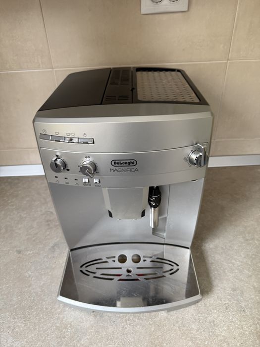 Espressor expresor Delonghi magnifica garantie 6 luni