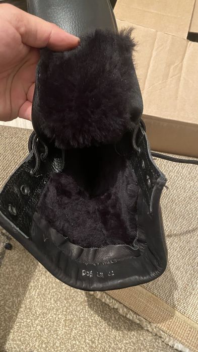 Продам берцы, бушлат