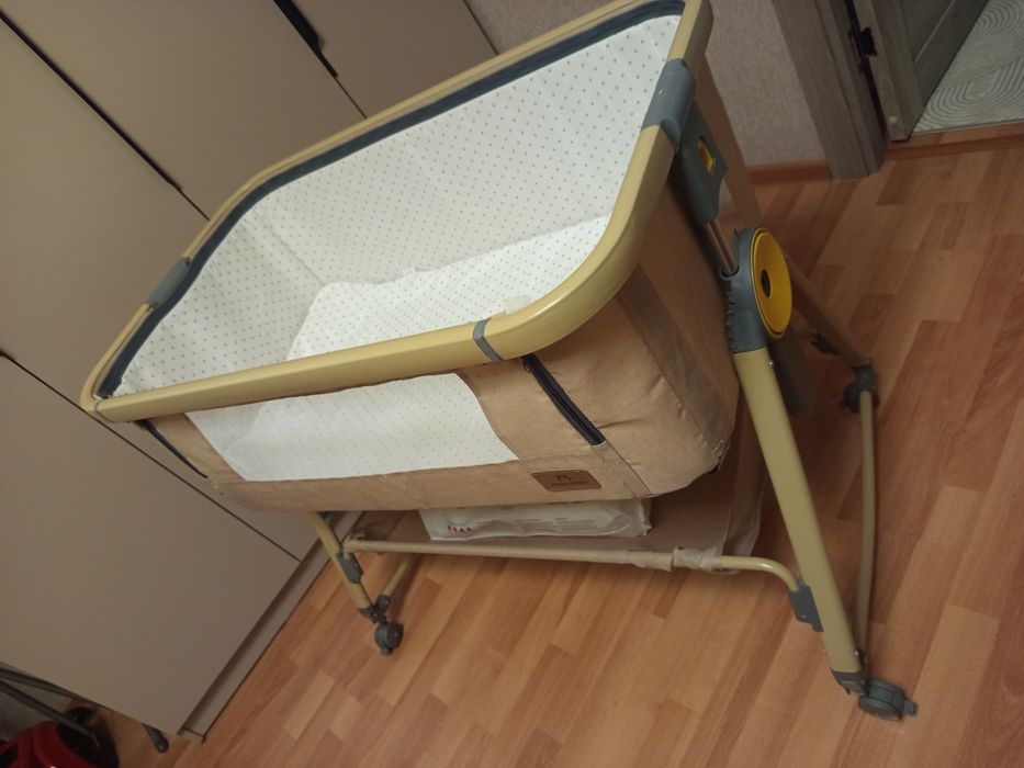 Продам детскую кроватку