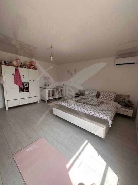Продава се Къща в Варна, м-т Траката - 909 кв.м за 879 €/кв.м - Снимка #4