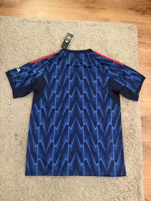 Tricou arsenal.