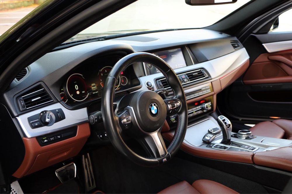 BMW  SERIA 5  F10 M550D