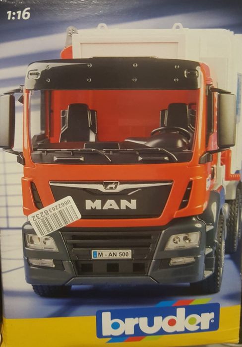 Мусоровоз MAN Bruder