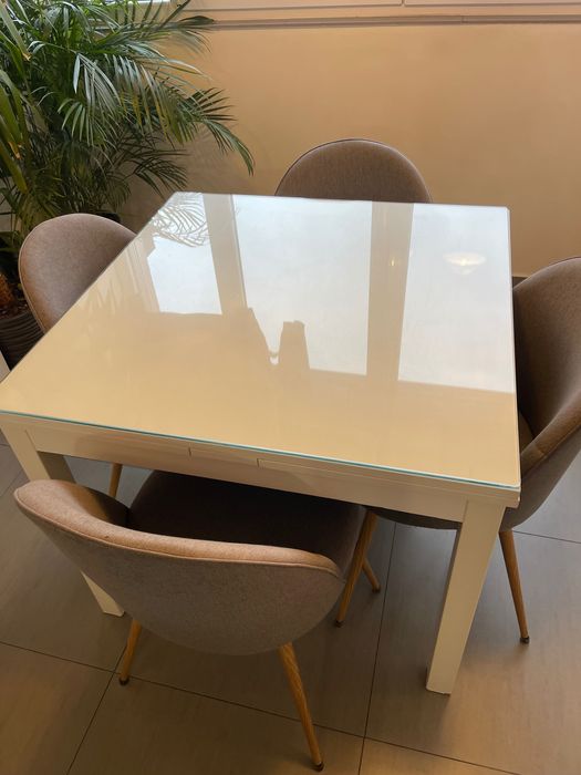 Masa extensibila Ikea + scaune