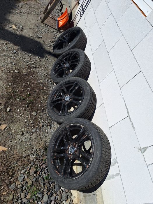 Vand  jante 17 inch 215/ 45 r17 cu all season (schimb cu 16 inch)
