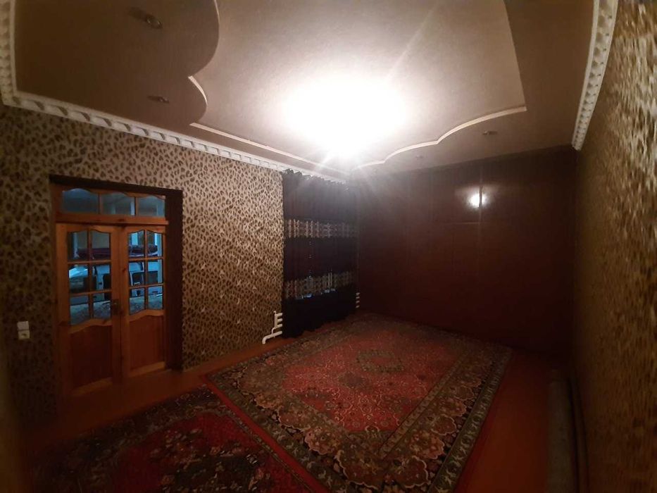 Keles kirip oqibat mahalla 8 sotix uchastka sotiladi