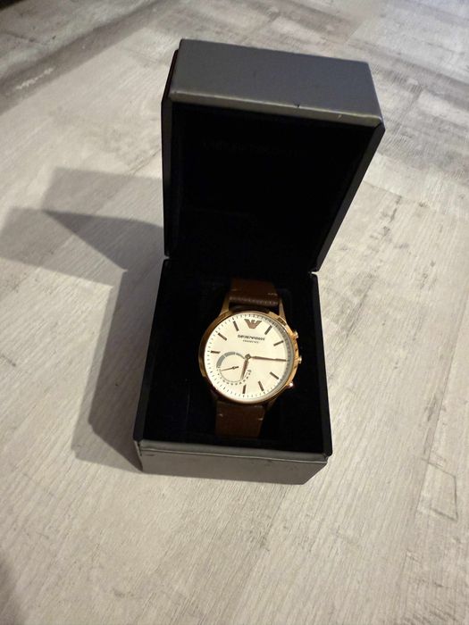 Ceas Emporio Armani ART3002 Hybrid