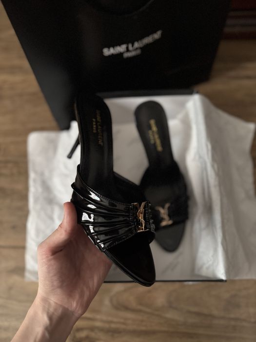 Мюли новые Yves Saint Laurent