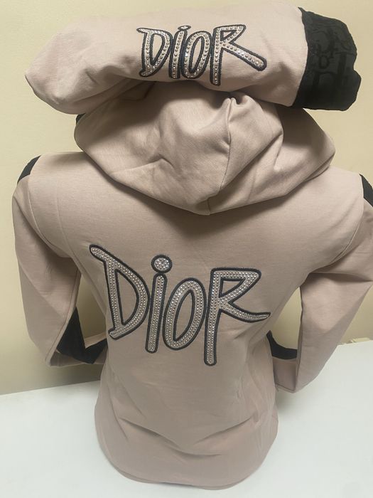 Compleu de dama, din bumbac foarte calitativ