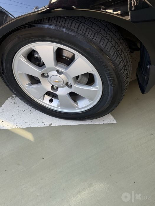 Lacetti gentra 2019 sotiladi