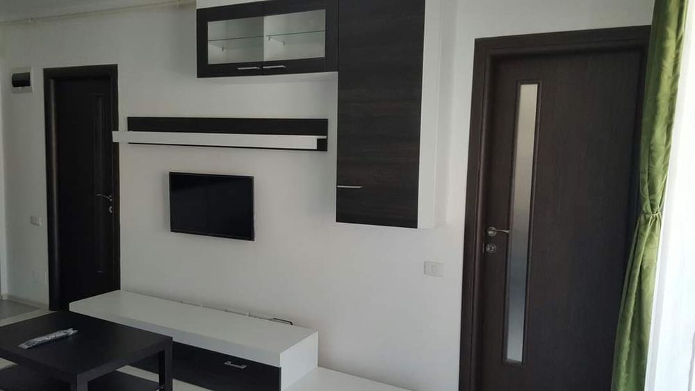 Vand garsoniera cu loc de parcare Militari Residence