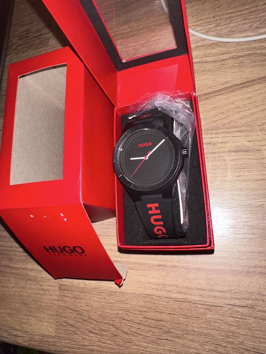 Ceas HUGO  barbatesc Quartz cutie nou