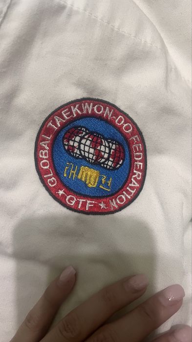 Продам костюм для таеквандо