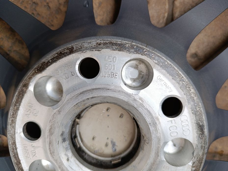 Оригинални джанти за Ауди 5х112 20 S8,A8