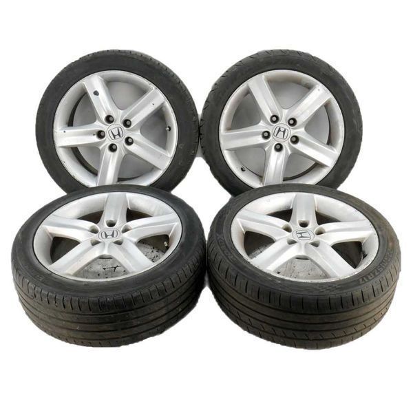 Алуминиеви джанти 5x114.3 гуми R17 Honda Civic VIII ID: 136661