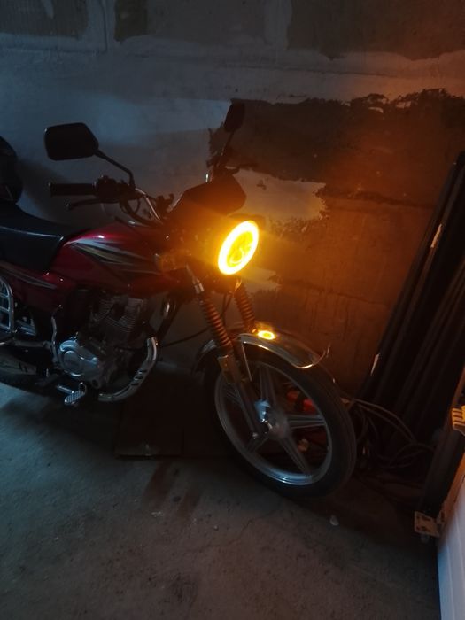 Продам мотоцикл honda wayang


---

Продаётся м