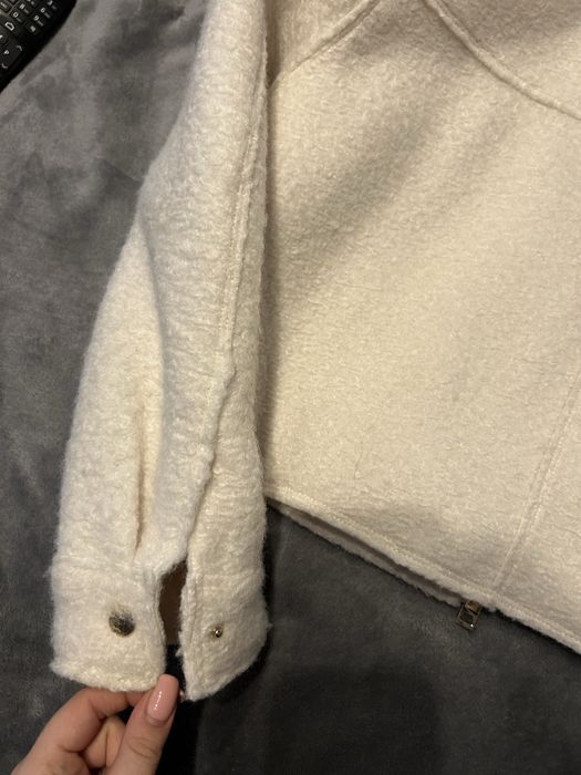 Бежово зимно яке ZARA