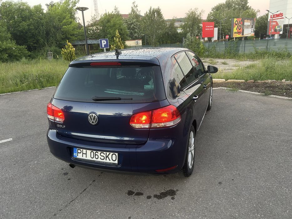 VOLKSWAGEN Golf 2011 — imagine 2
