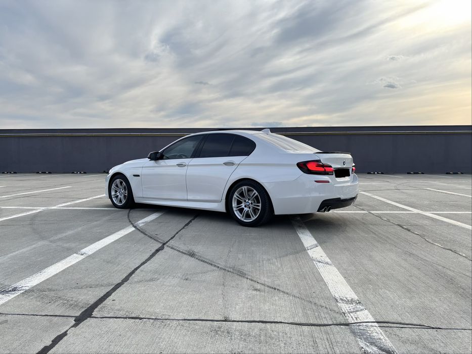 BMW SERIA 5 F10 530d Mpacket