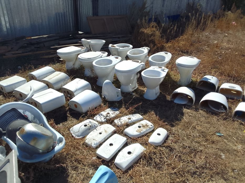 Унитаздар сатамын қолданған