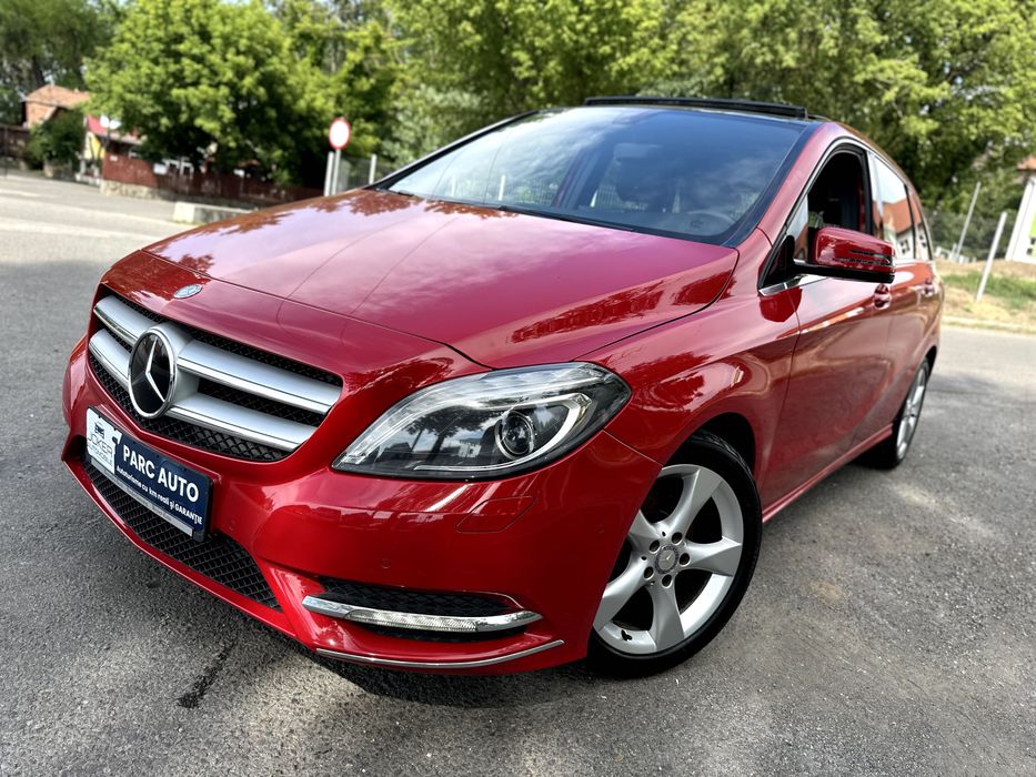 Mercedes B180CDI Avantgarde-Edition Full Extra Panoramic Piele Navi Xenon LED Garanție KmReali Vanzare si in Rate