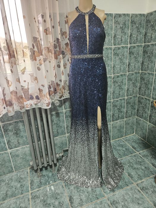 Vând Rochie de seară-Sirenă