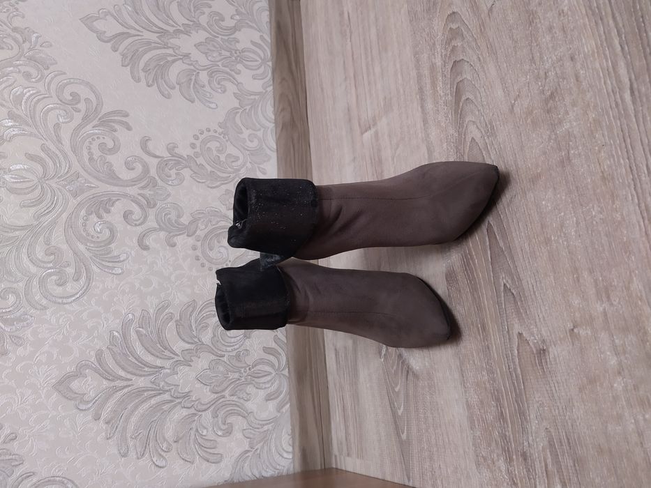 Обувь- ботильоны на каблуке