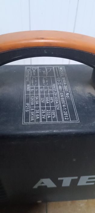 Продам сварочный аппарат ATEC 
Все данные показаны на фото