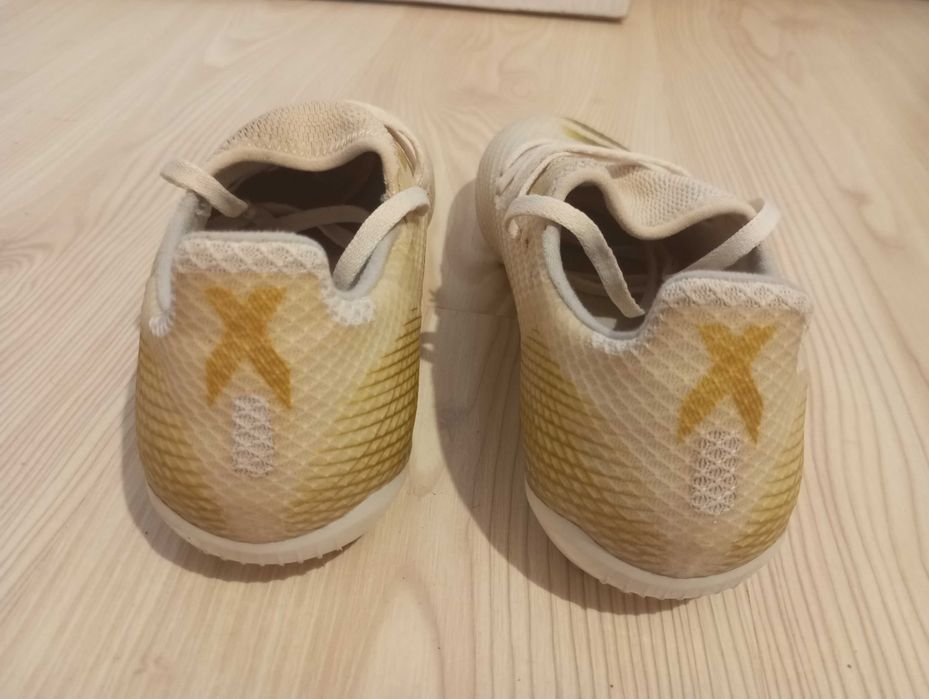 Футболни обувки adidas X GHOSTED.3 FG J в бяло и златно
