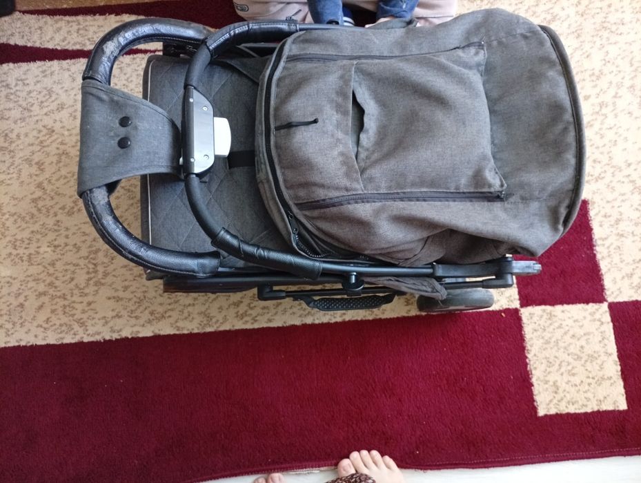 Коляска детская продам