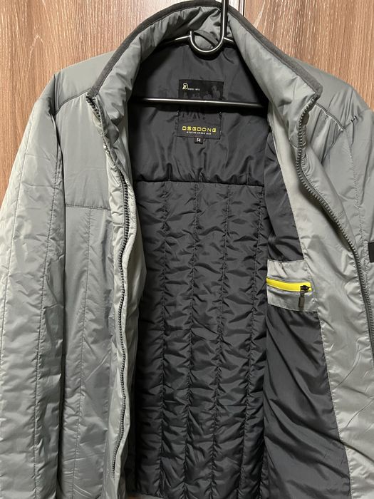 Продам куртку весна осень